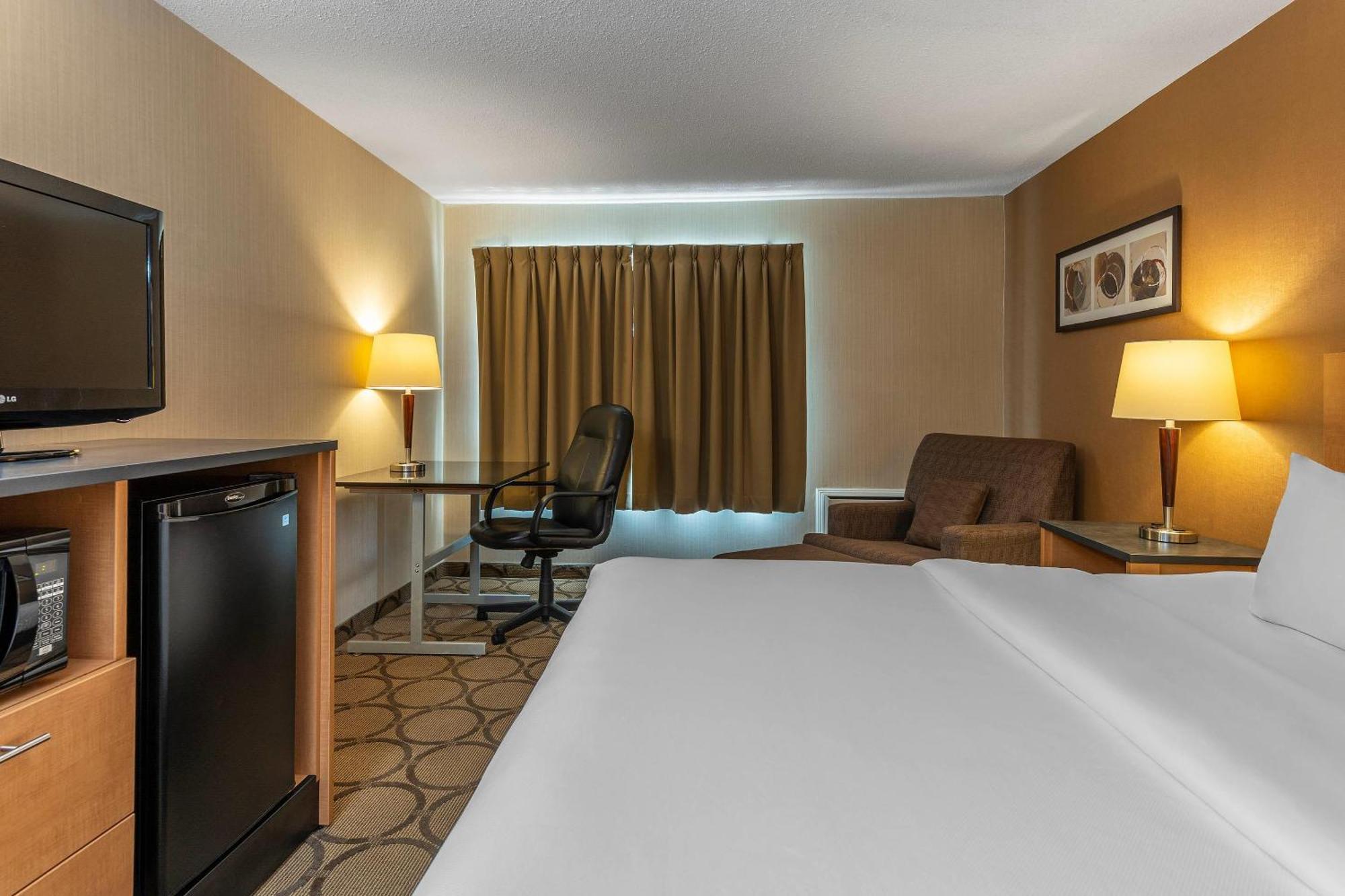 Comfort Inn West Edmonton Exterior foto